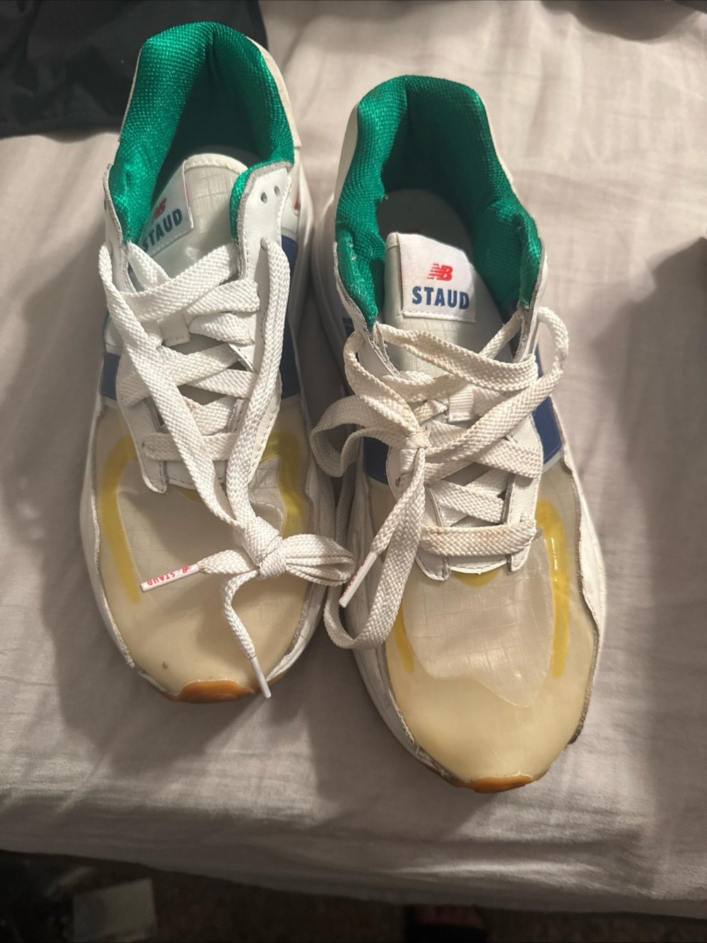STAUD men’s  White Sneakers with Green Lining and Blue Accents